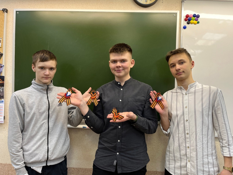 Тебе солдат, мы говорим спасибо.